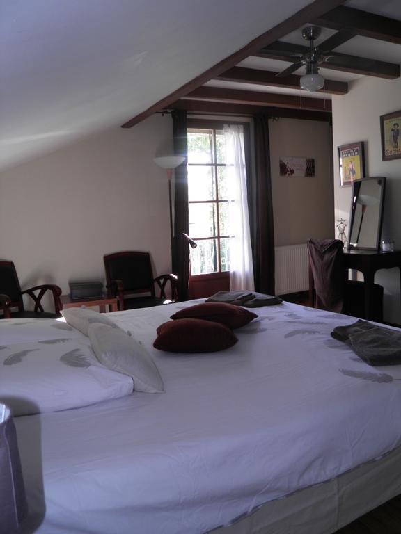 Senouillac Chambres D'Hotes La Vigneronne מראה חיצוני תמונה